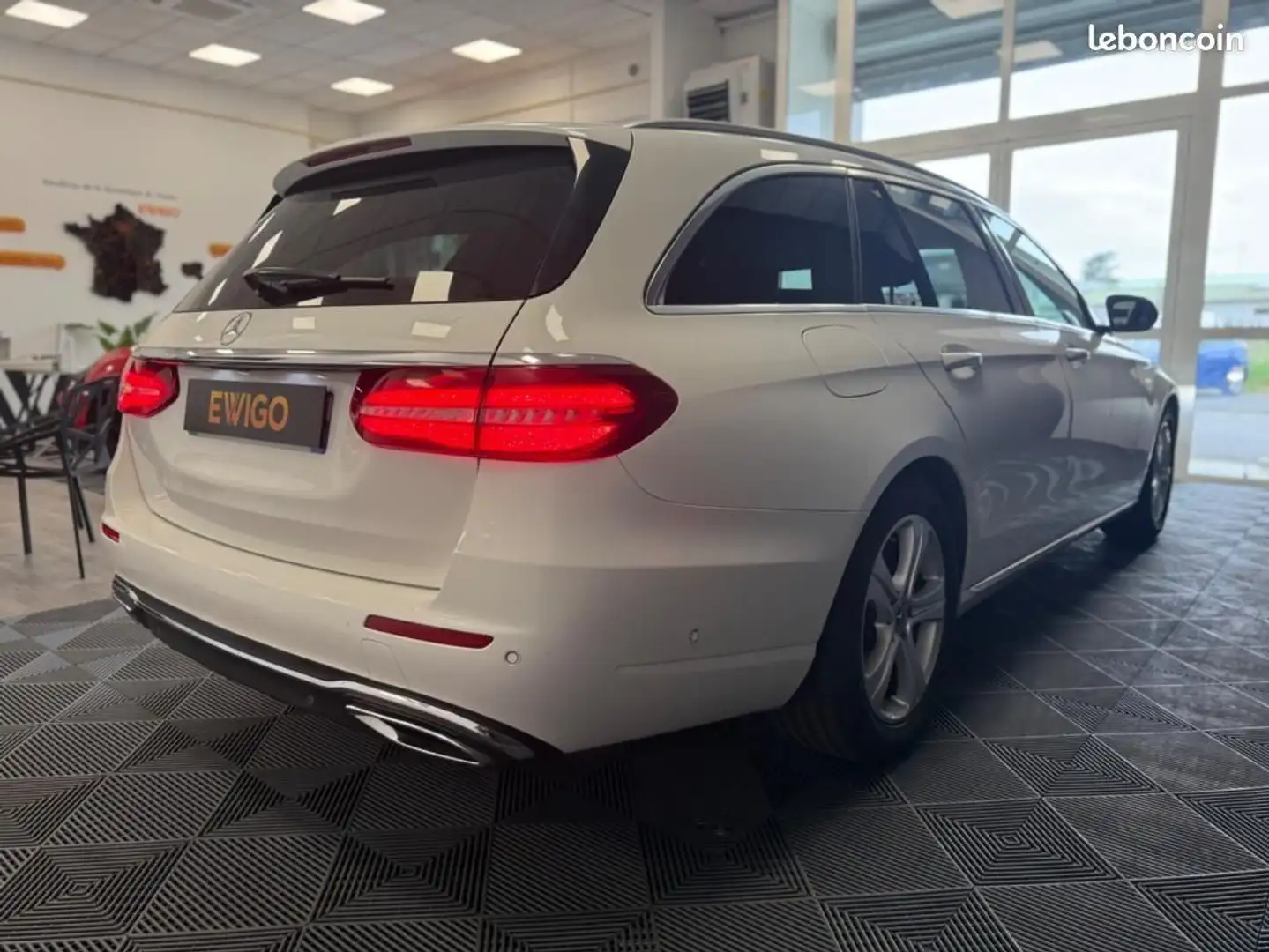 Mercedes-Benz E 220 Mercedes BREAK 220D 2.0l 195ch EXECUTIVE 9G-TRONIC Blanc - 2