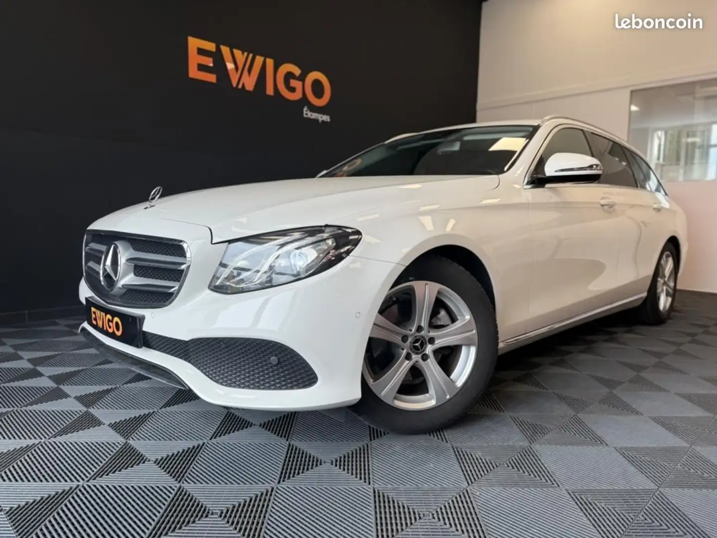 Mercedes-Benz E 220 Mercedes BREAK 220D 2.0l 195ch EXECUTIVE 9G-TRONIC Blanc - 1
