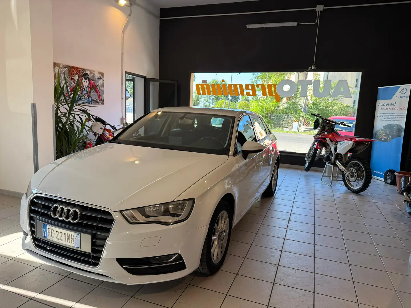 Audi A3 A3 5p 1.9 tdi Ambition 110cv auto Weiß - 2