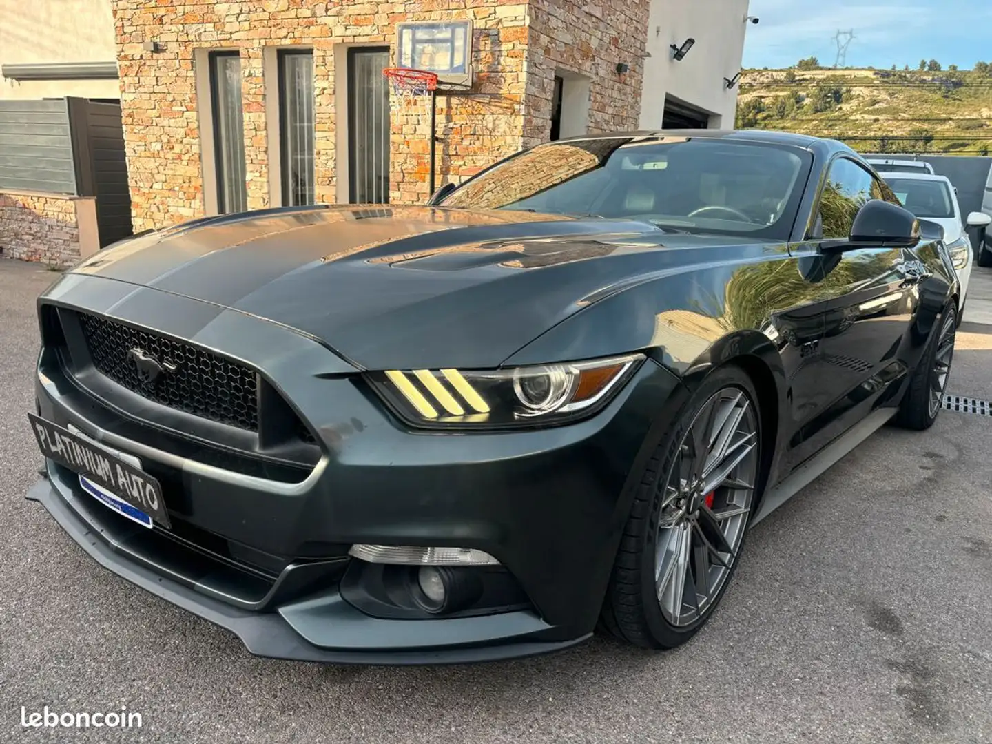 Ford Mustang Fastback 5.0 V8 421 GT BVA6 Gris - 1