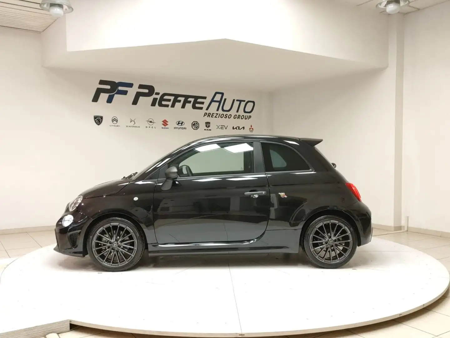 Abarth 595 - 595 1.4 Turbo T-Jet 165 CV Nero - 2