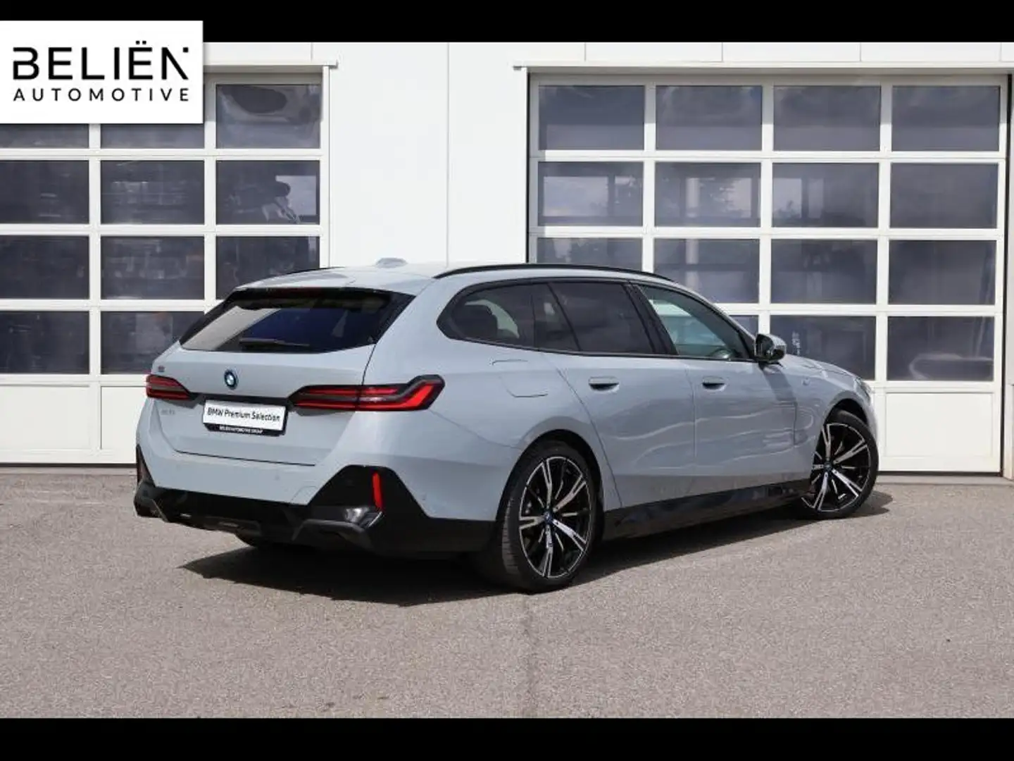 BMW i5 i5 eDrive40 Touring Gris - 2