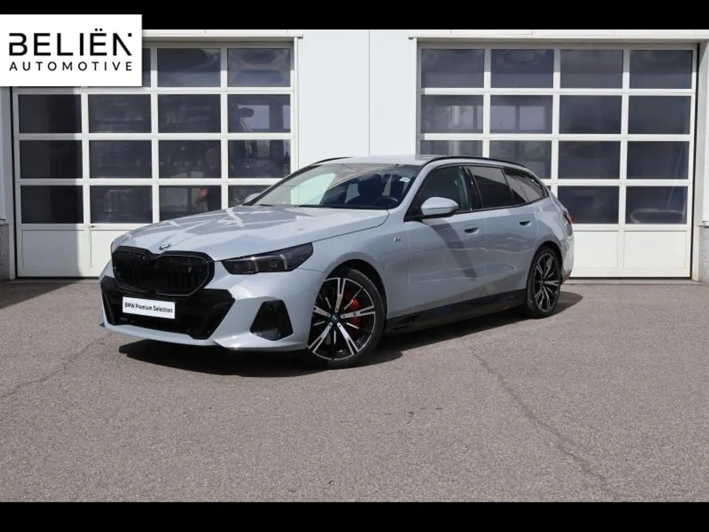 BMW i5 i5 eDrive40 Touring Gris - 1