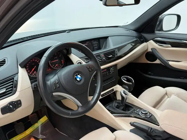 BMW X1 view 9