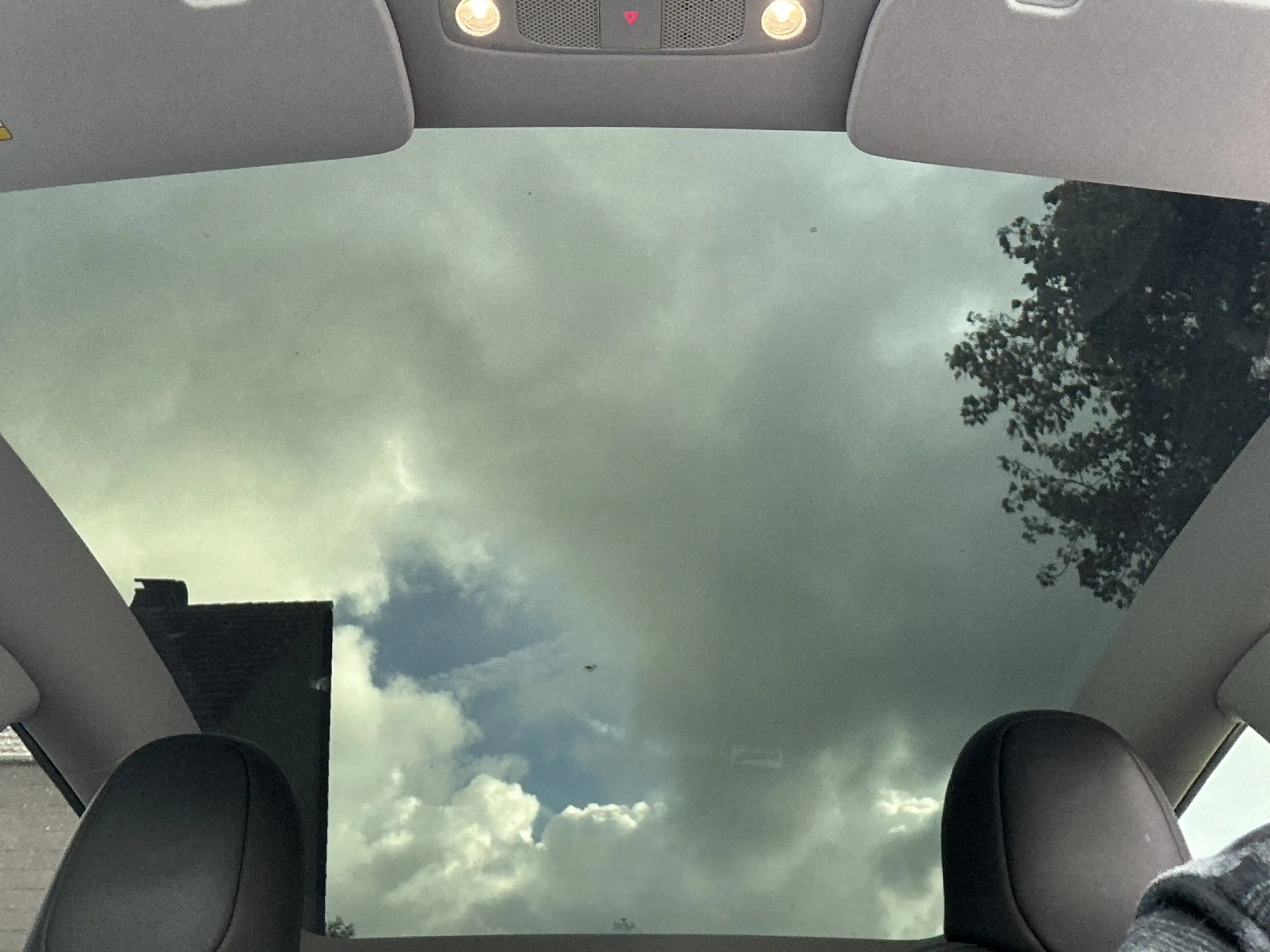 Tesla Model Y Long Range Dual Leder Pano AMDRyzen AWD — photo 10