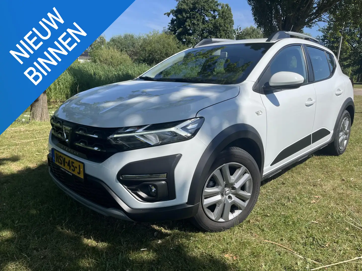 Dacia Sandero Stepway 1.0 TCe 90 Comfort Nwst. Bianco - 1