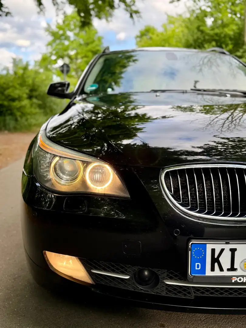 BMW 525 525d Touring Aut. Edition Exclusive Schwarz - 1