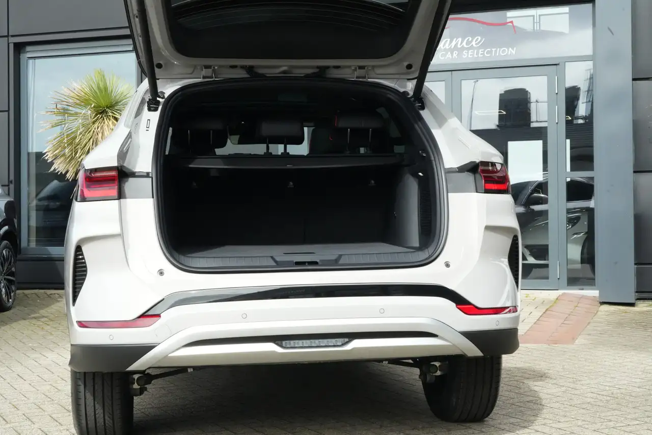 BYD Seal U 1.5 DM-i PHEV AWD Design 324 PK Pano HUD 3, миниатюра 26