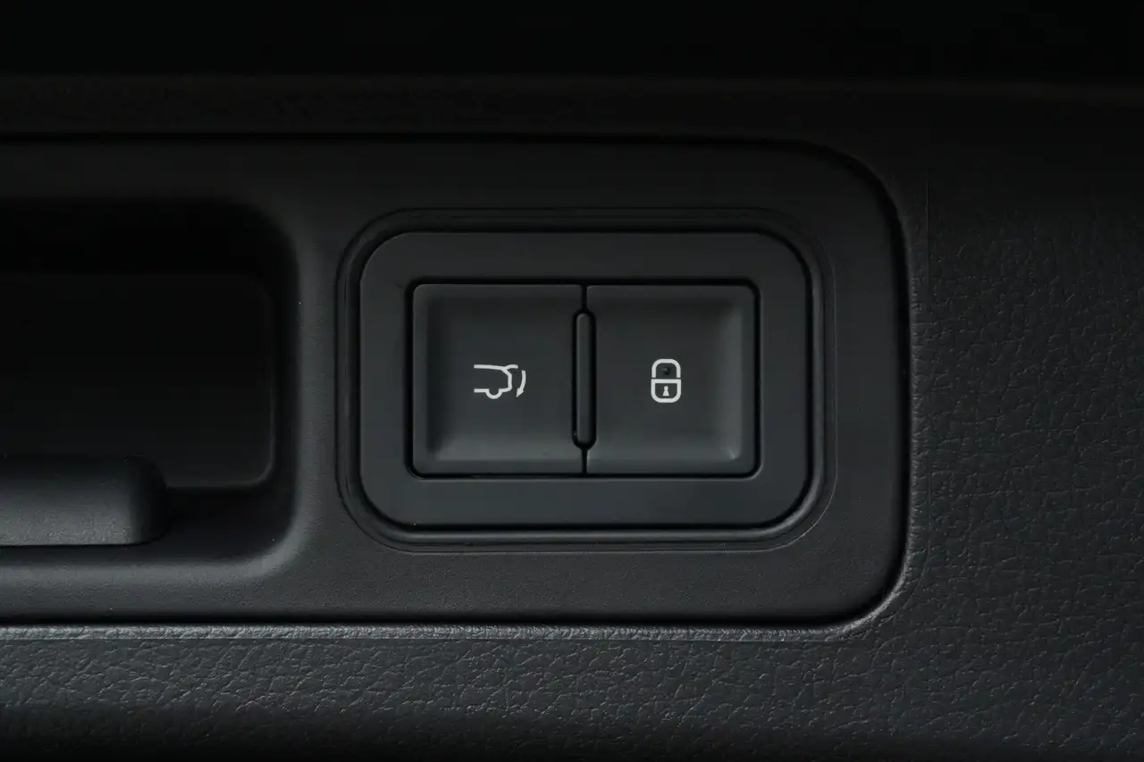 BYD Seal U 1.5 DM-i PHEV AWD Design 324 PK Pano HUD 3, миниатюра 24