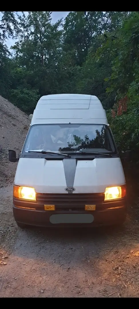 Ford Transit 120 - 1