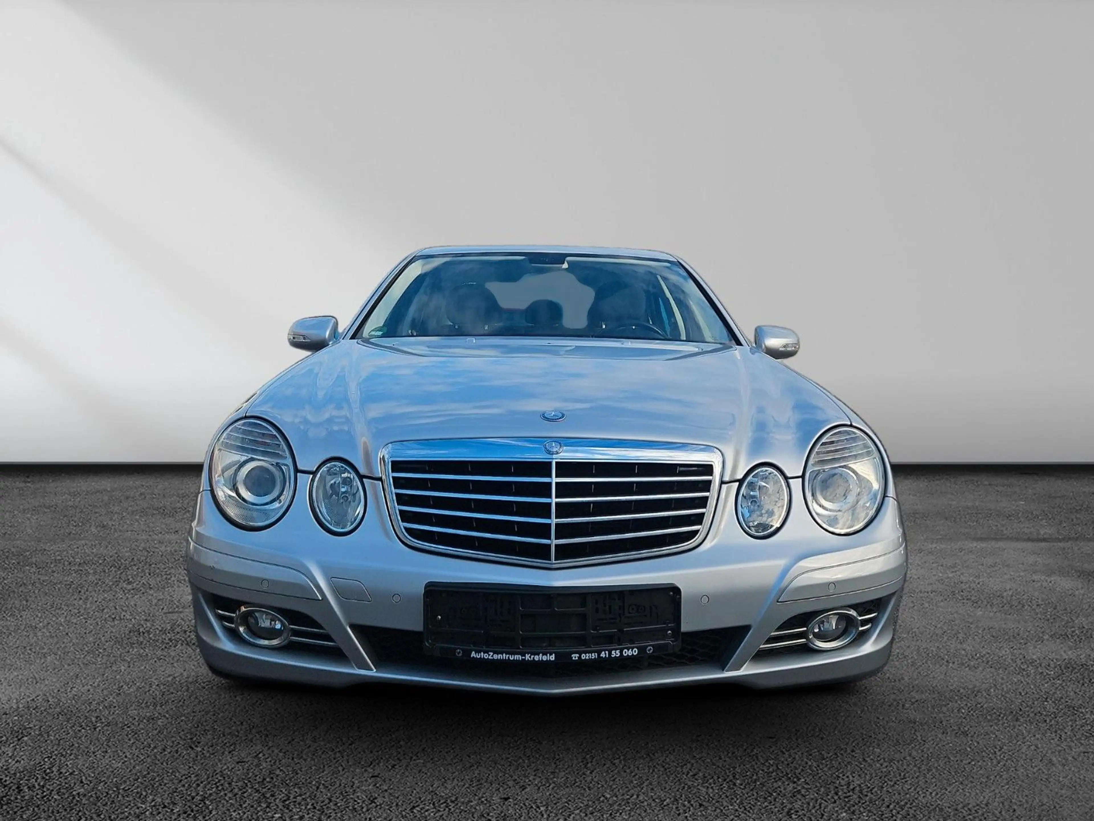 Mercedes-Benz E 200 E Lim. Kompressor*Navi*PDC V+H*AAC*Temp.* — photo 8