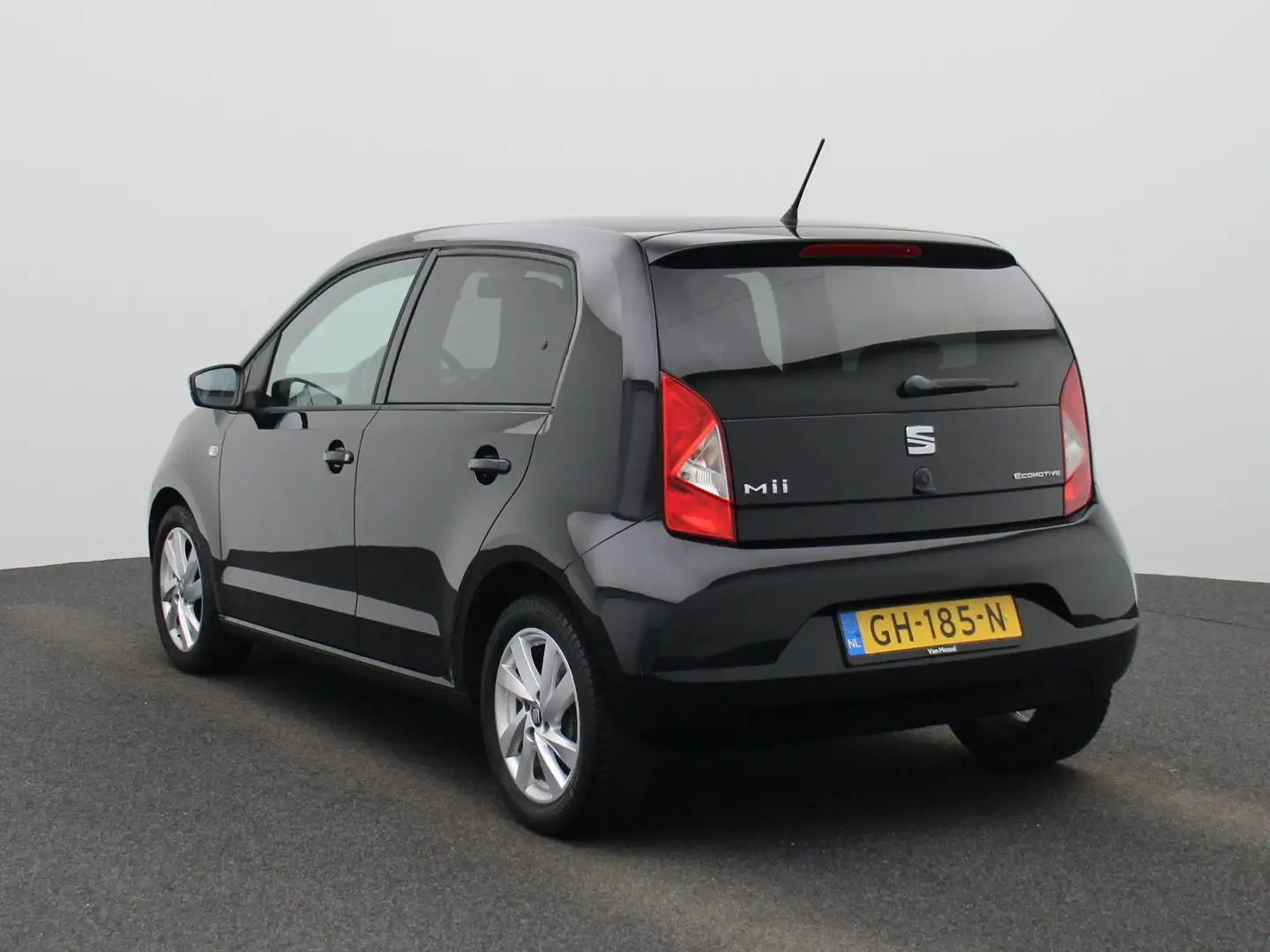 SEAT Mii 1.0 Sport Dynamic | Airco | Stoelverwarming | Zwart - 2