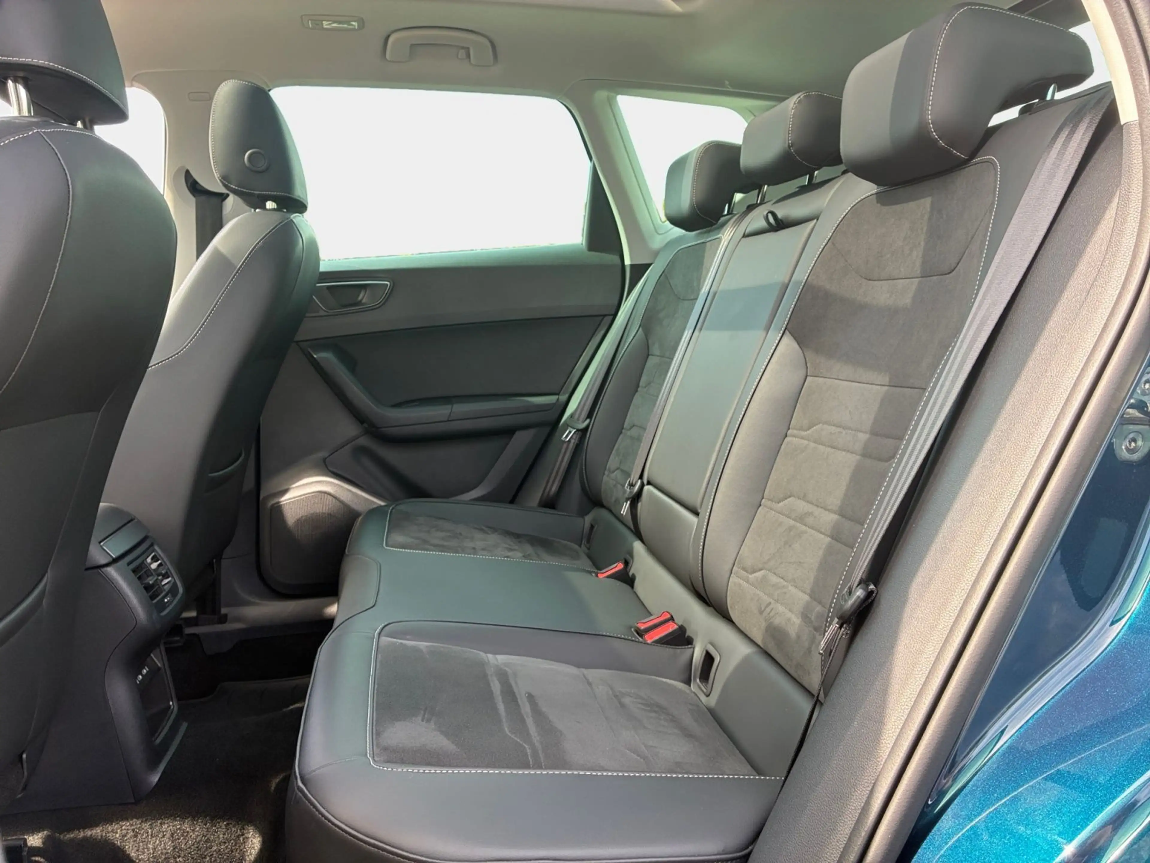SEAT Ateca 2.0 TSI DSG Xperience 4Drive Navi AHK Stan — photo 13