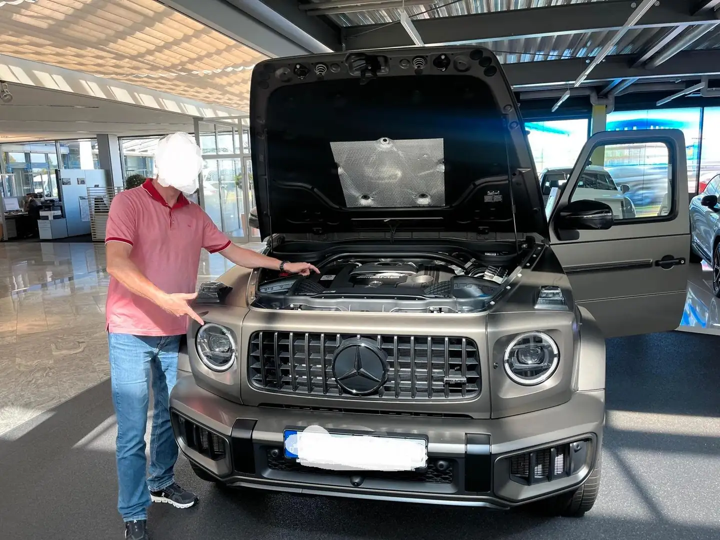 Mercedes-Benz Sonstige G 63 AMG 2026 Grau - 2