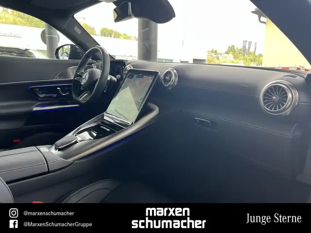 Mercedes-Benz Amg GT view 17