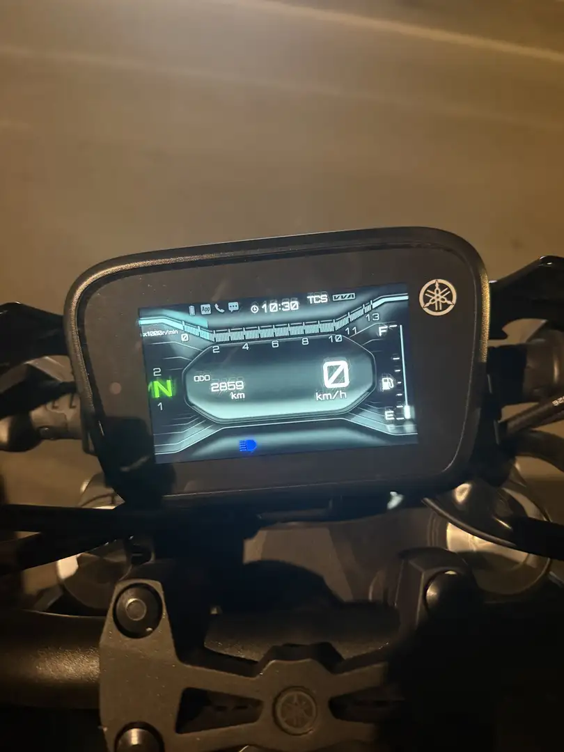 Yamaha MT-125 ligne d'echappement d'origine - 1