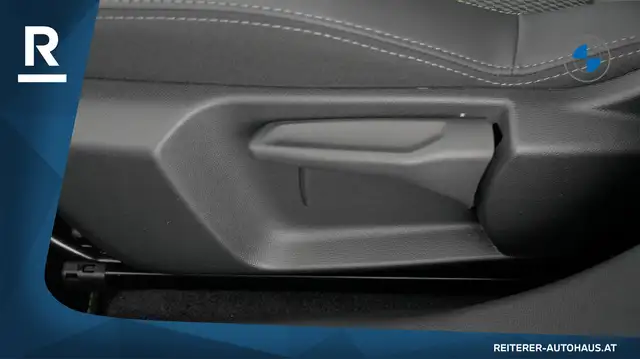 Peugeot 2008 view 28