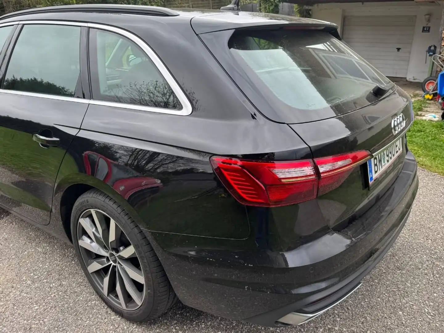 Audi A4 A4 Avant 40 TDI S-tronic Schwarz - 2