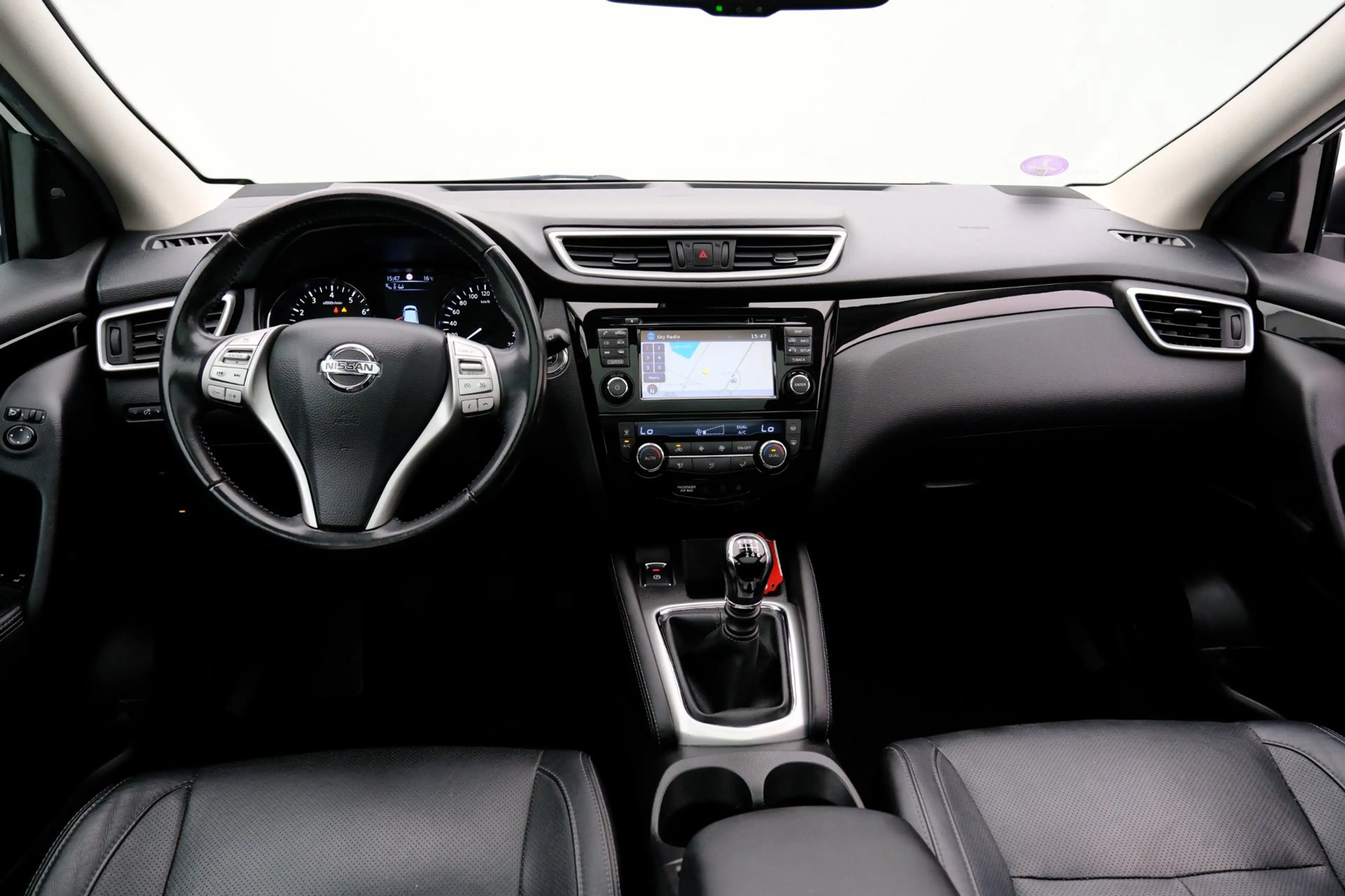 Nissan Qashqai 1.2 Tekna Pano|Leder|Cam|ParkAssist|LMV — photo 5