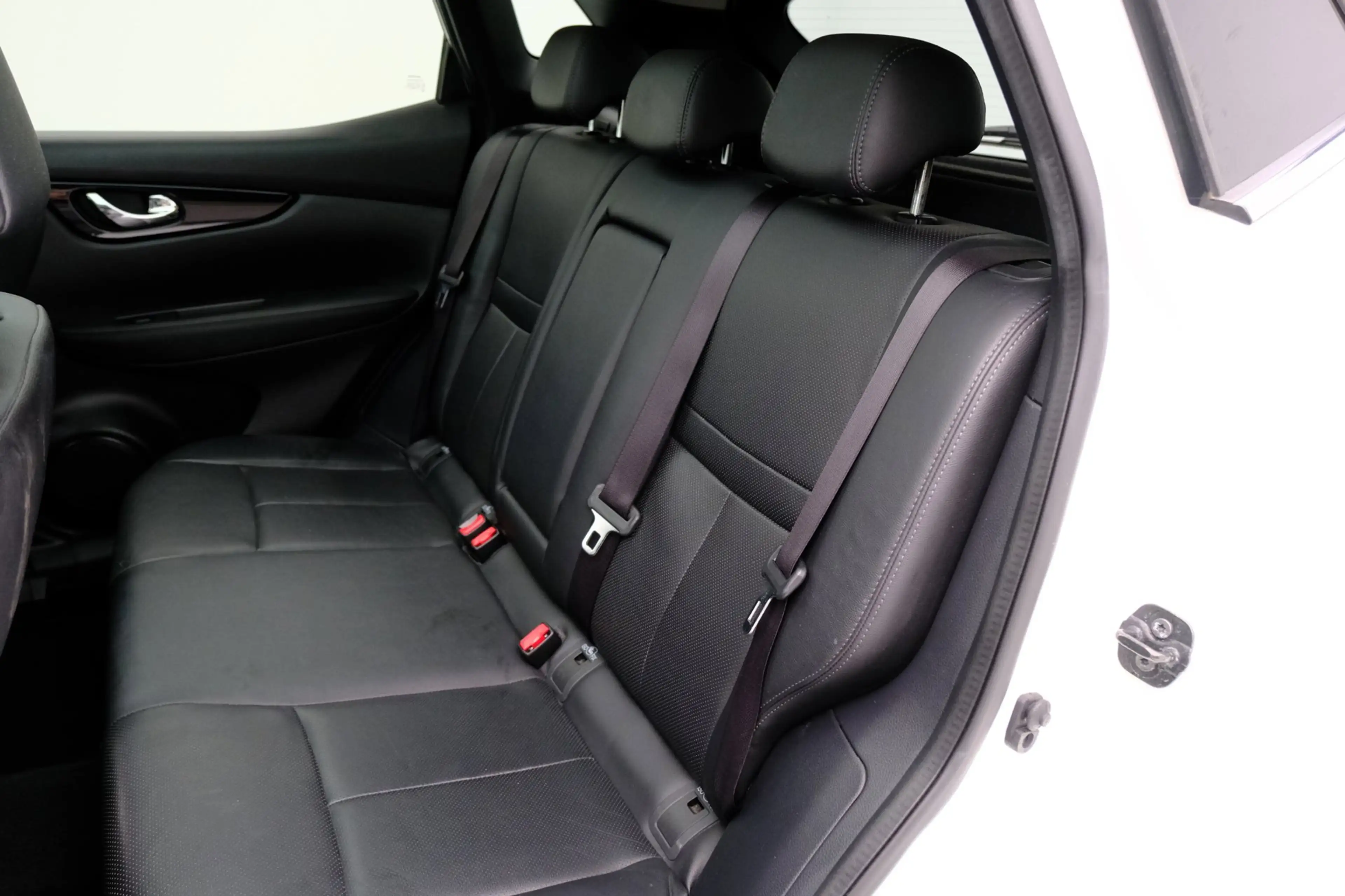 Nissan Qashqai 1.2 Tekna Pano|Leder|Cam|ParkAssist|LMV — photo 31