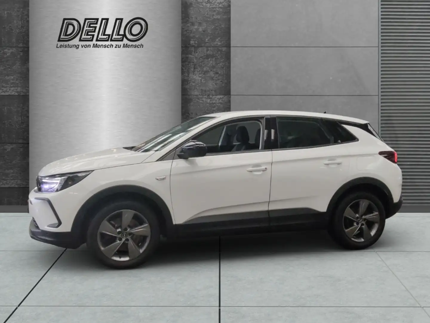 Opel Grandland Plug-in-Hybrid 1.6 TURBO Navi LED ACC Apple CarPla Bílá - 2