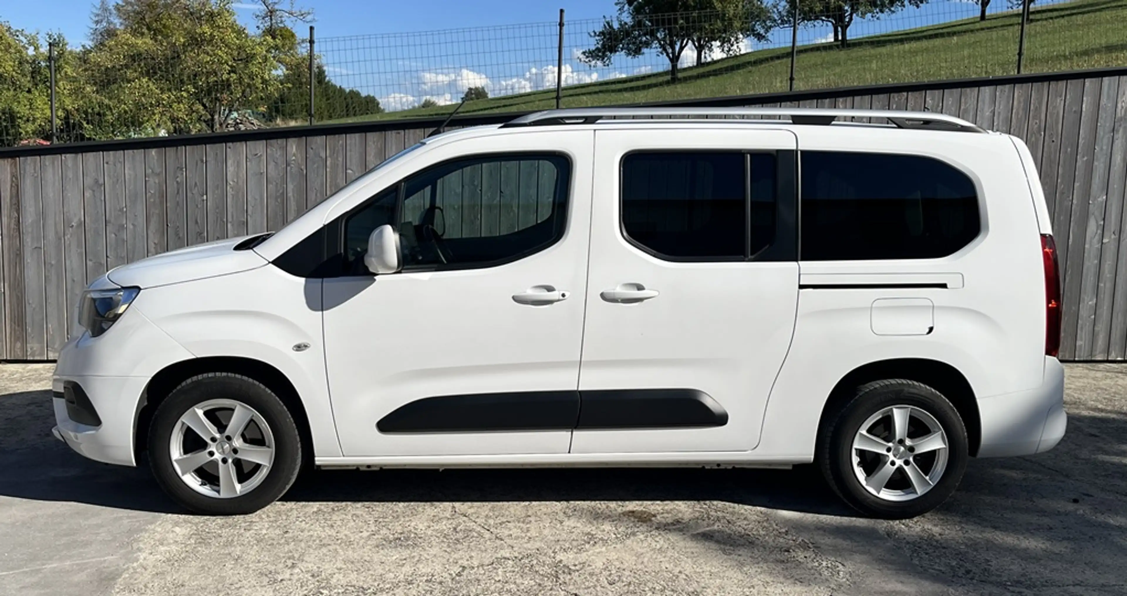 Opel Combo Edition Life — photo 5