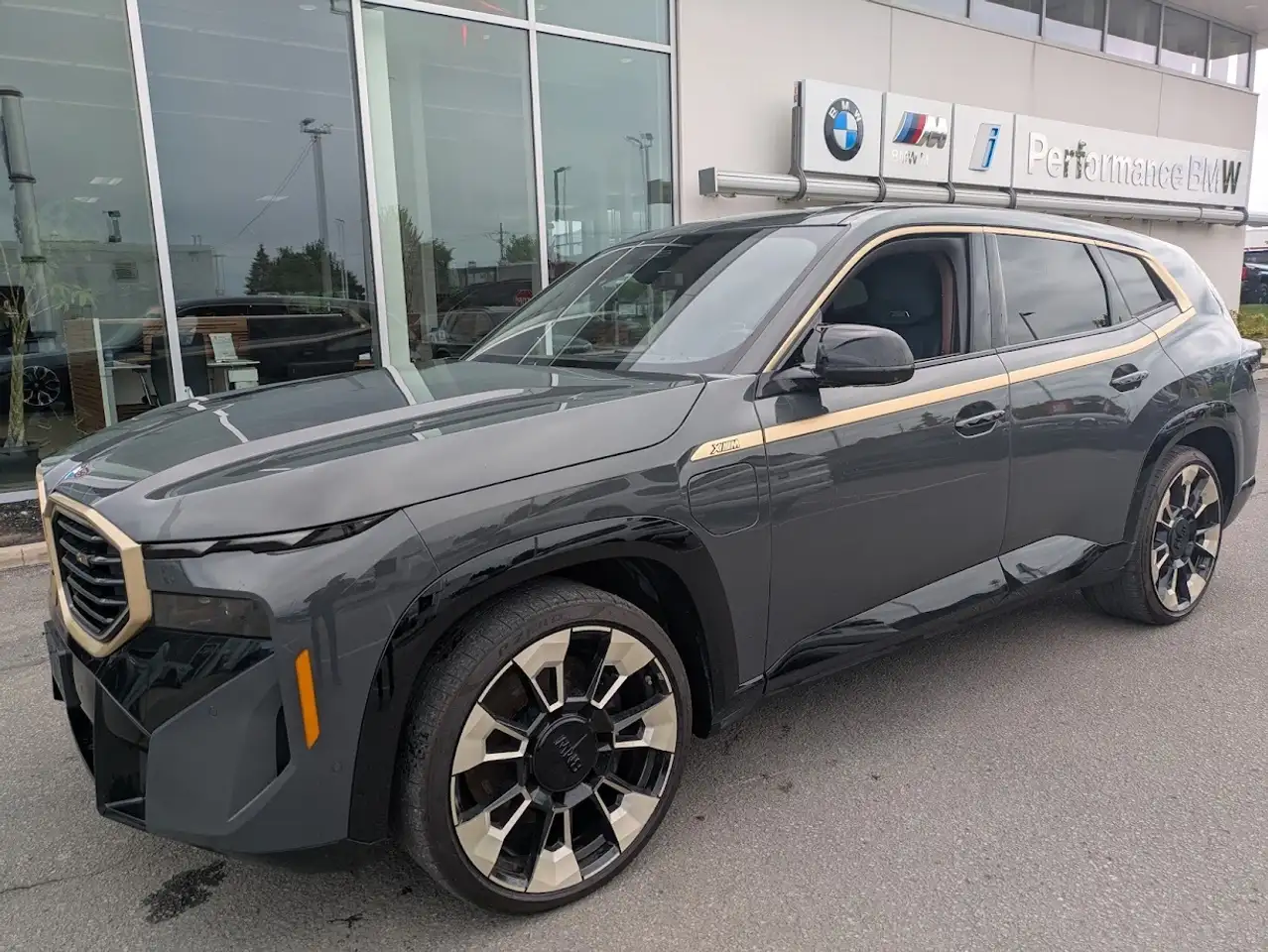 2023 BMW XM