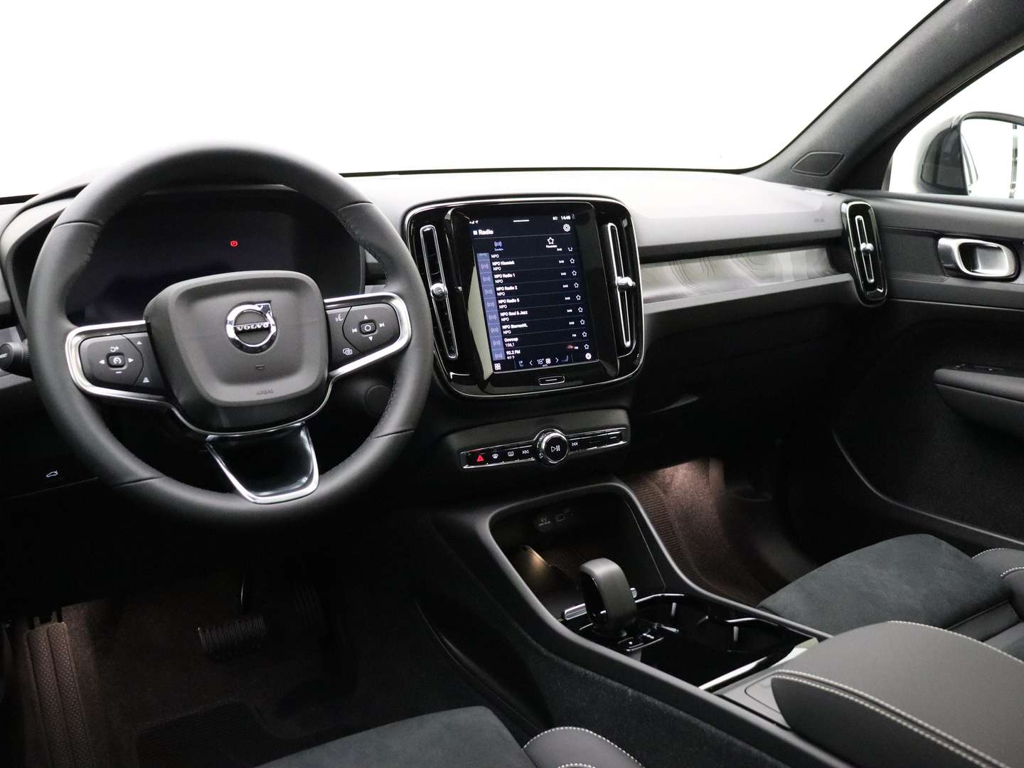 Volvo C40 Extended Range Plus - 2025 - Joinsteer - #8