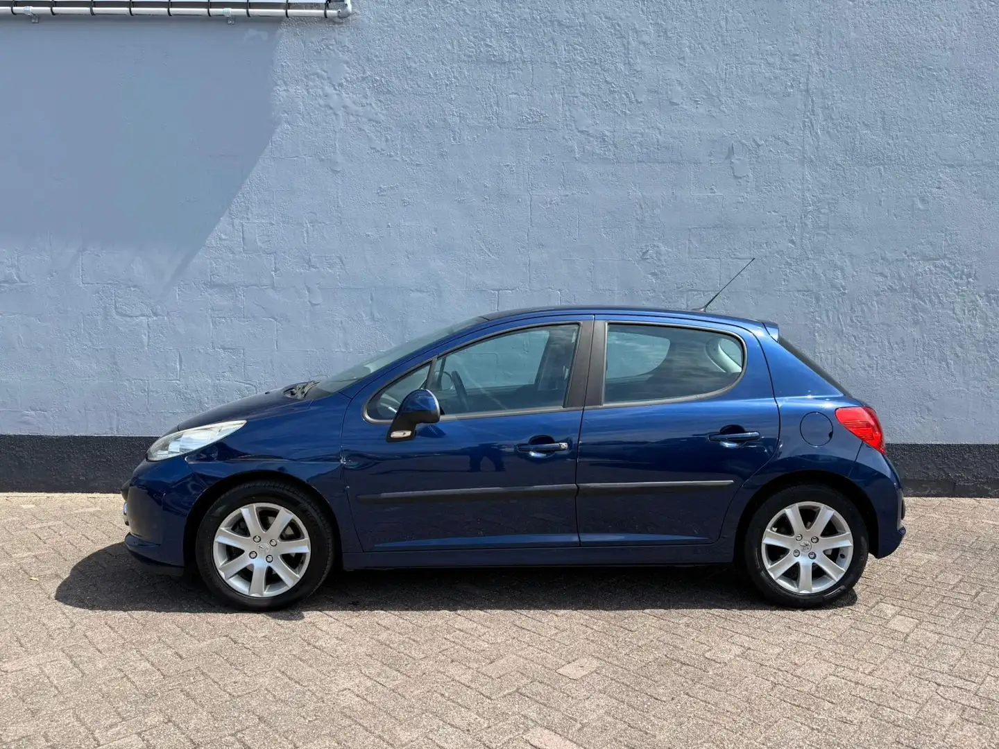 Peugeot 207 1.6 VTi XS 5-Deurs - Airco - LMV - Trekhaak Kék - 2