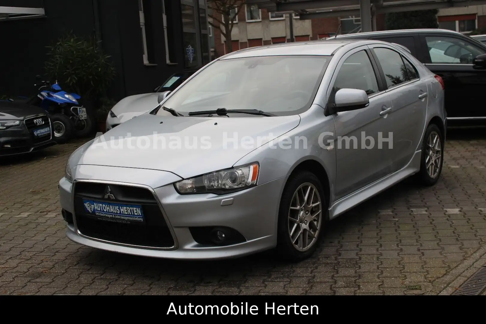 Mitsubishi Lancer 1.8 DI D Sportback *RFK*XENON*SHZ*ALU18° Silber - 1