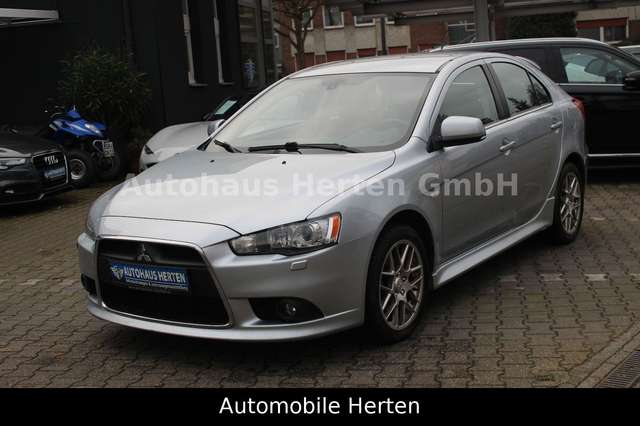 Imagine Mitsubishi Lancer 1.8 DI D Sportback *RFK*XENON*SHZ*ALU18°