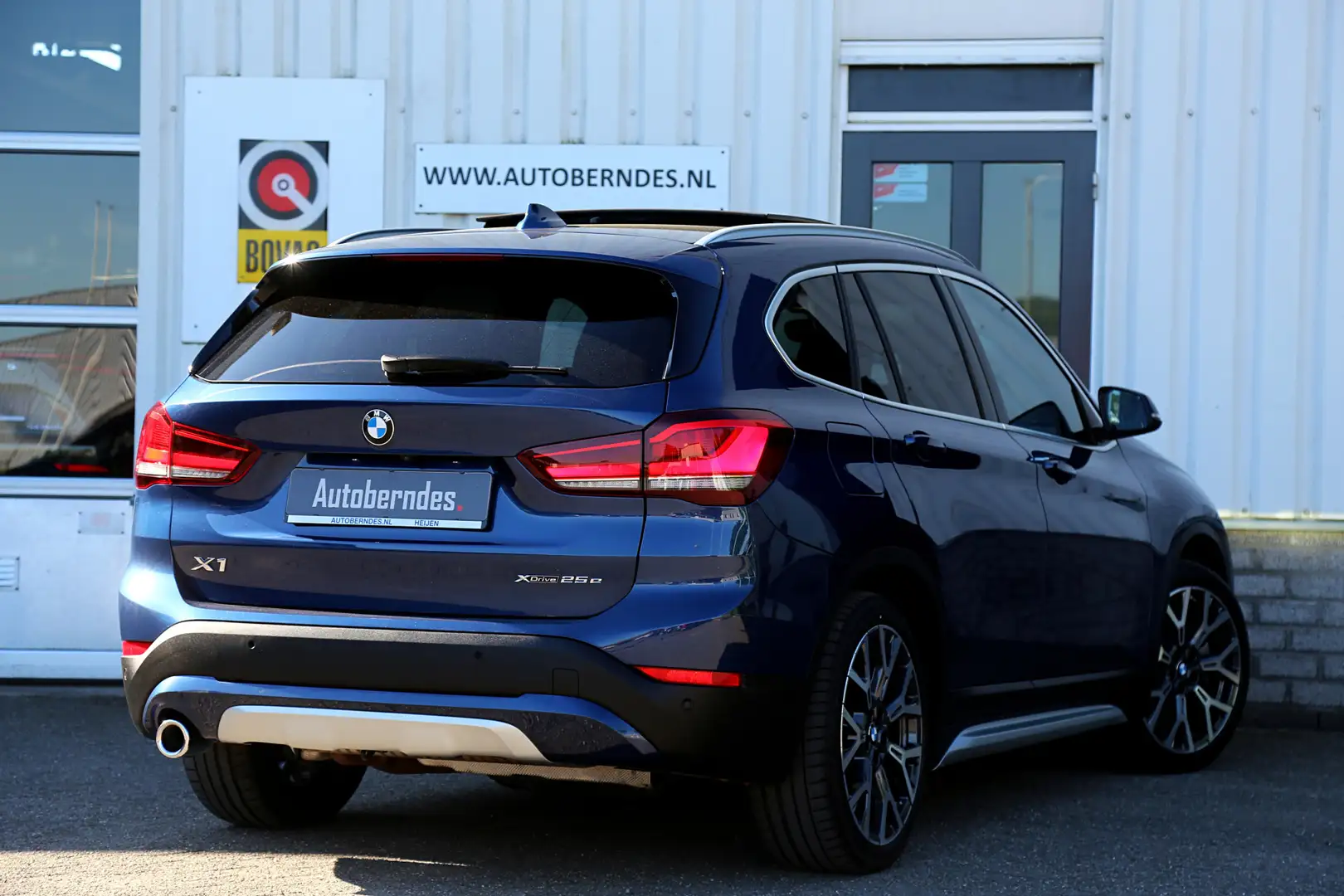 BMW X1 xDrive25e Plug in hybrid PHEV*Perfect BMW Onderh.* Blau - 2