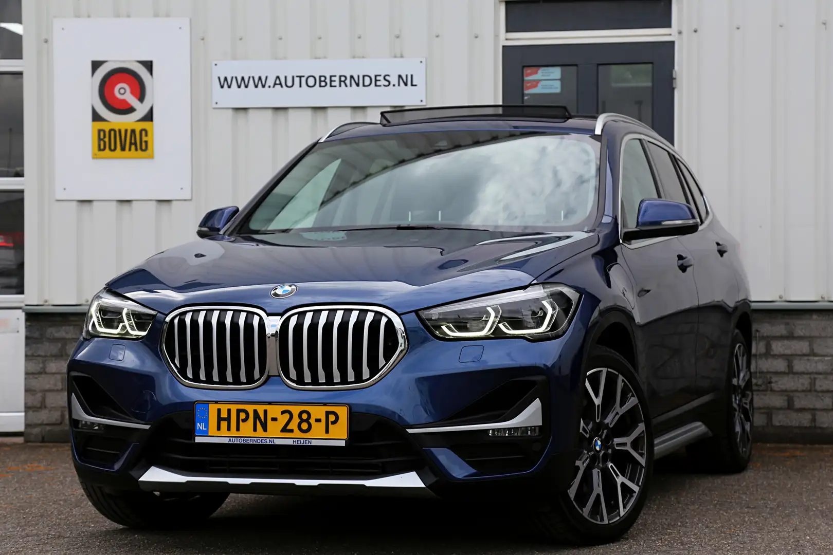 BMW X1 xDrive25e Plug in hybrid PHEV*Perfect BMW Onderh.* Blauw - 1