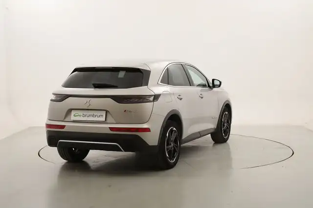 DS Automobiles DS 7 Crossback view 5