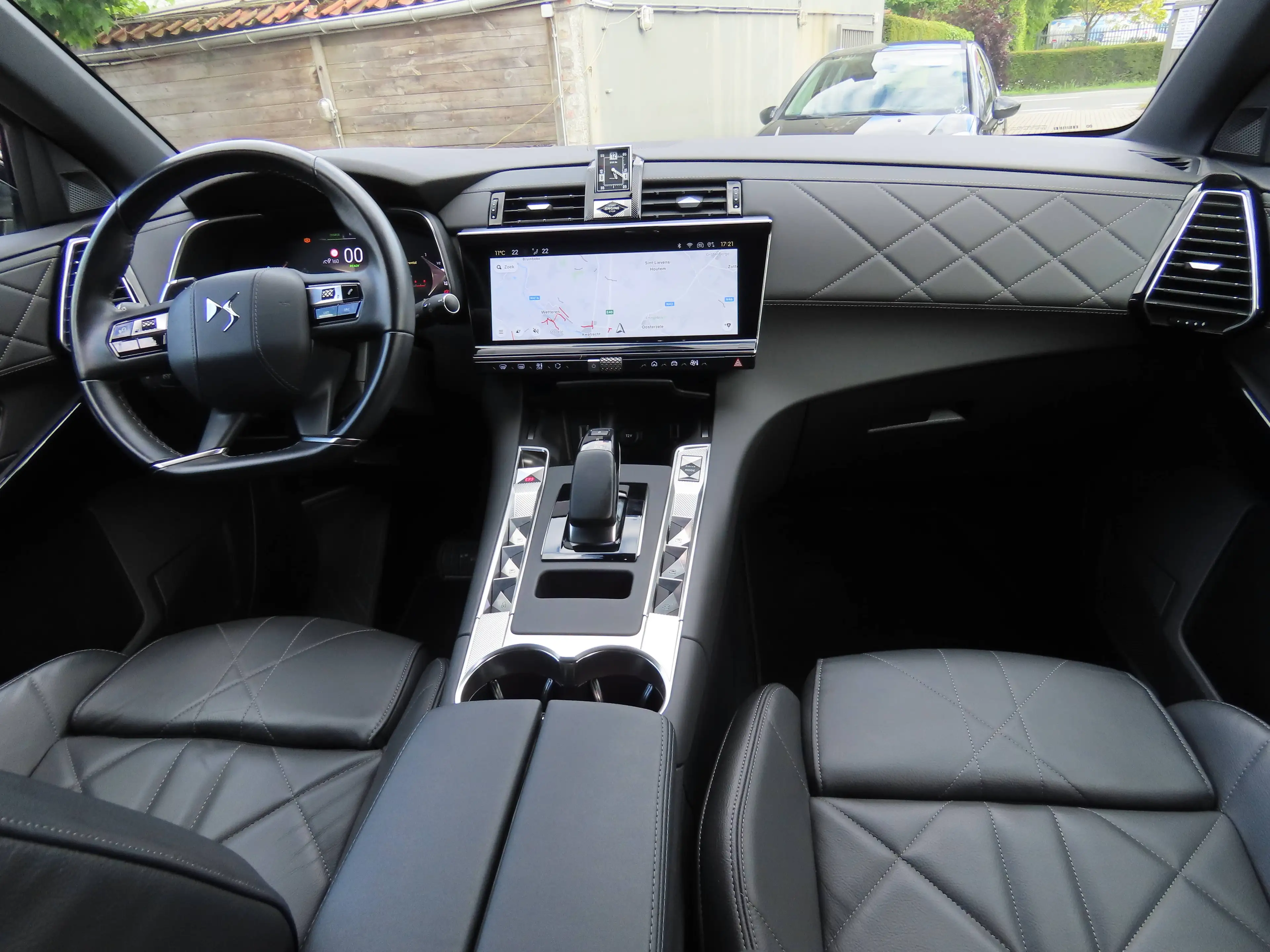 DS Automobiles DS 7 Crossback DS 7 CROSSBACK PHEV 1.6 E-TENSE Rivoli (165 kW) — photo 8