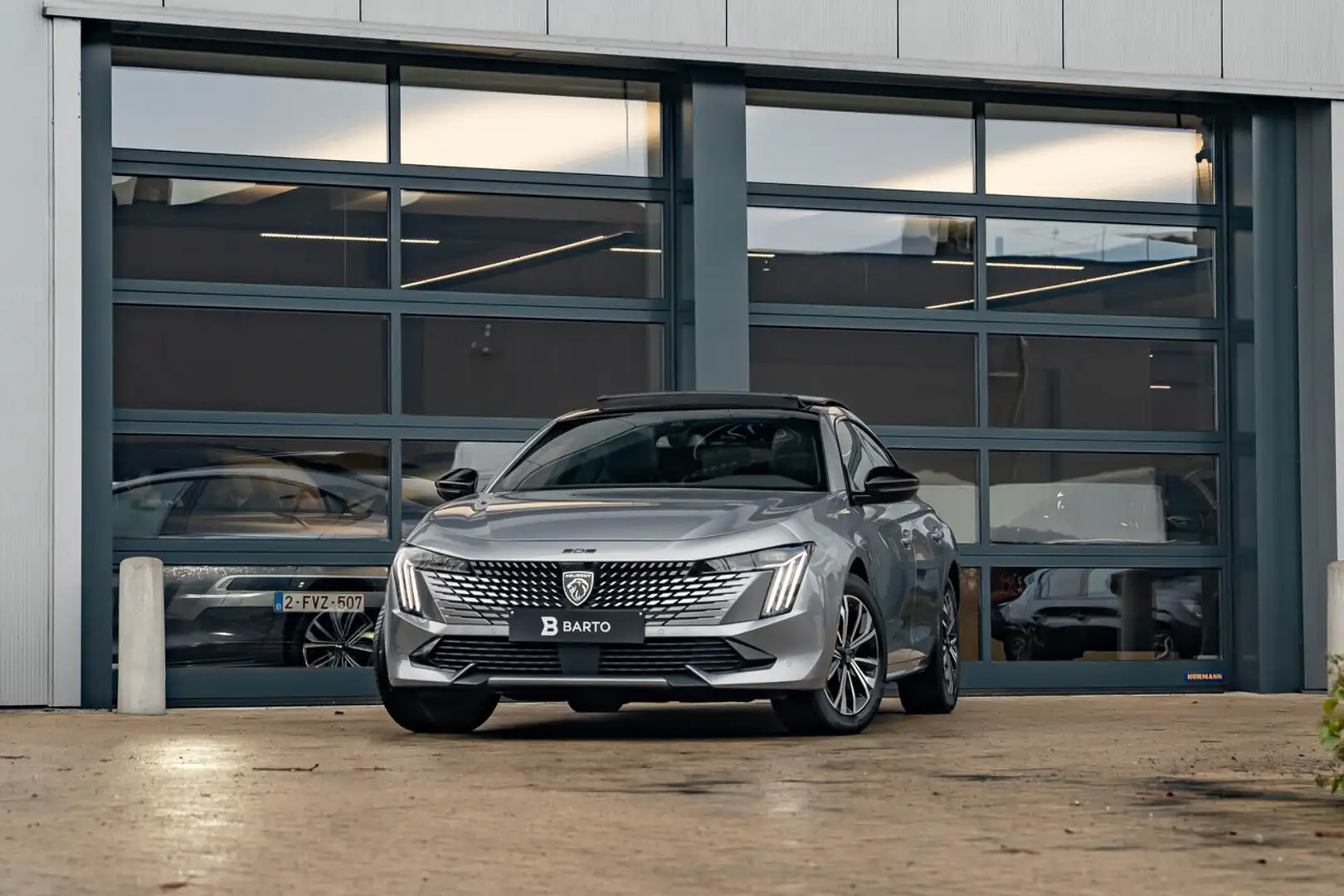 Peugeot 508 Plug-in Hybr 225 PK | Volledig Leder I 360° Cam... Gris - 1