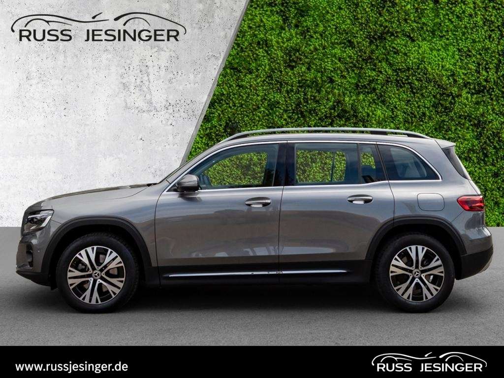 Mercedes-Benz GLB 220