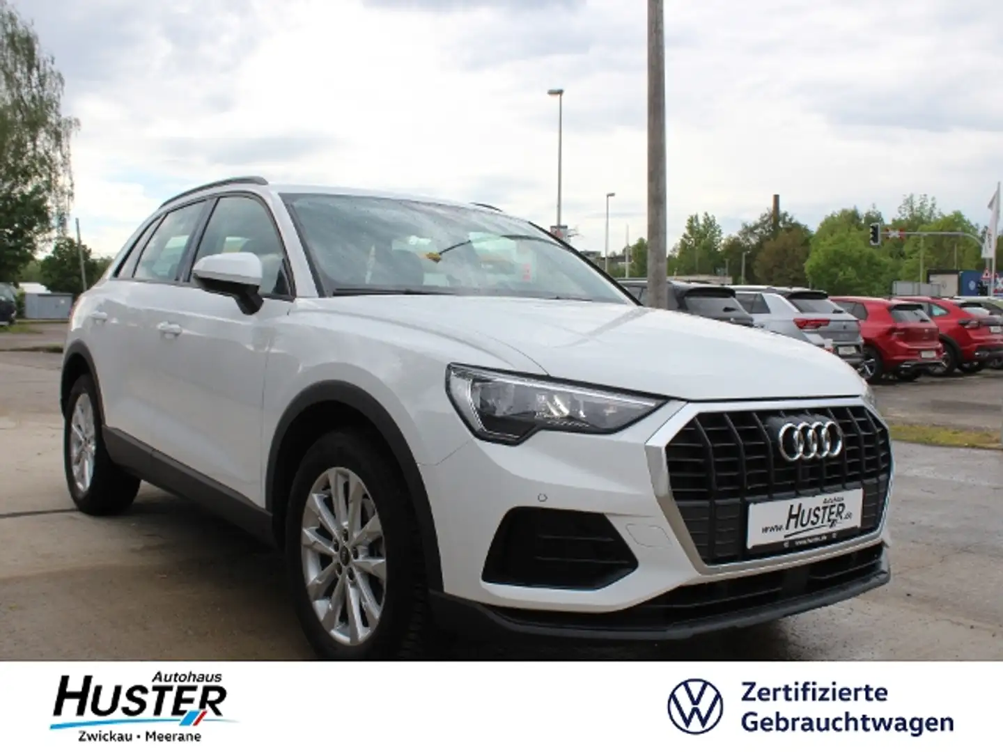 Audi Q3 35 1.5 TFSI S-tronic **wenig Kilometer** Weiß - 1