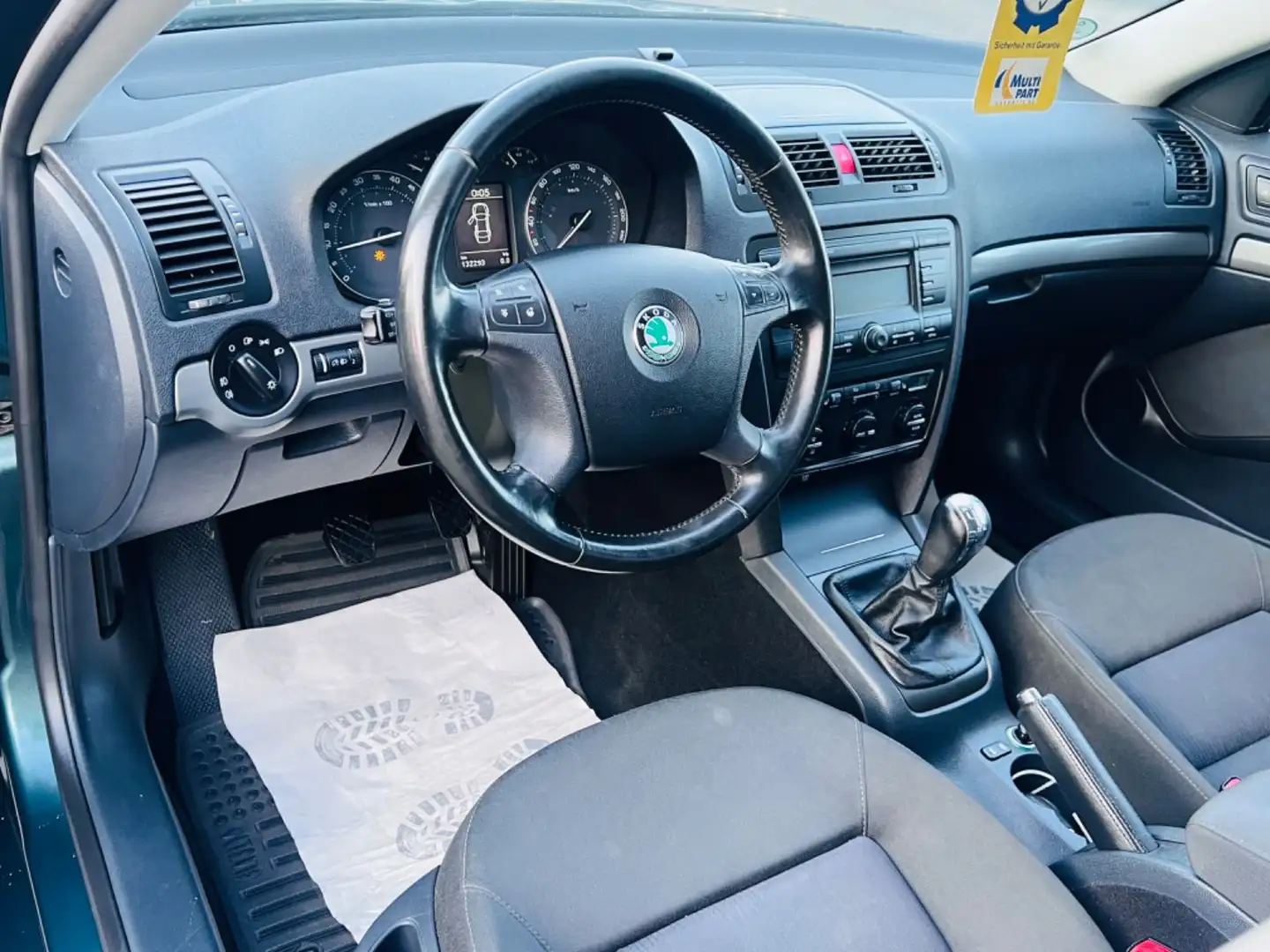 Skoda Octavia Combi Elegance,Klima,Sitzhei,Tüv&Insp ne Grün - 2