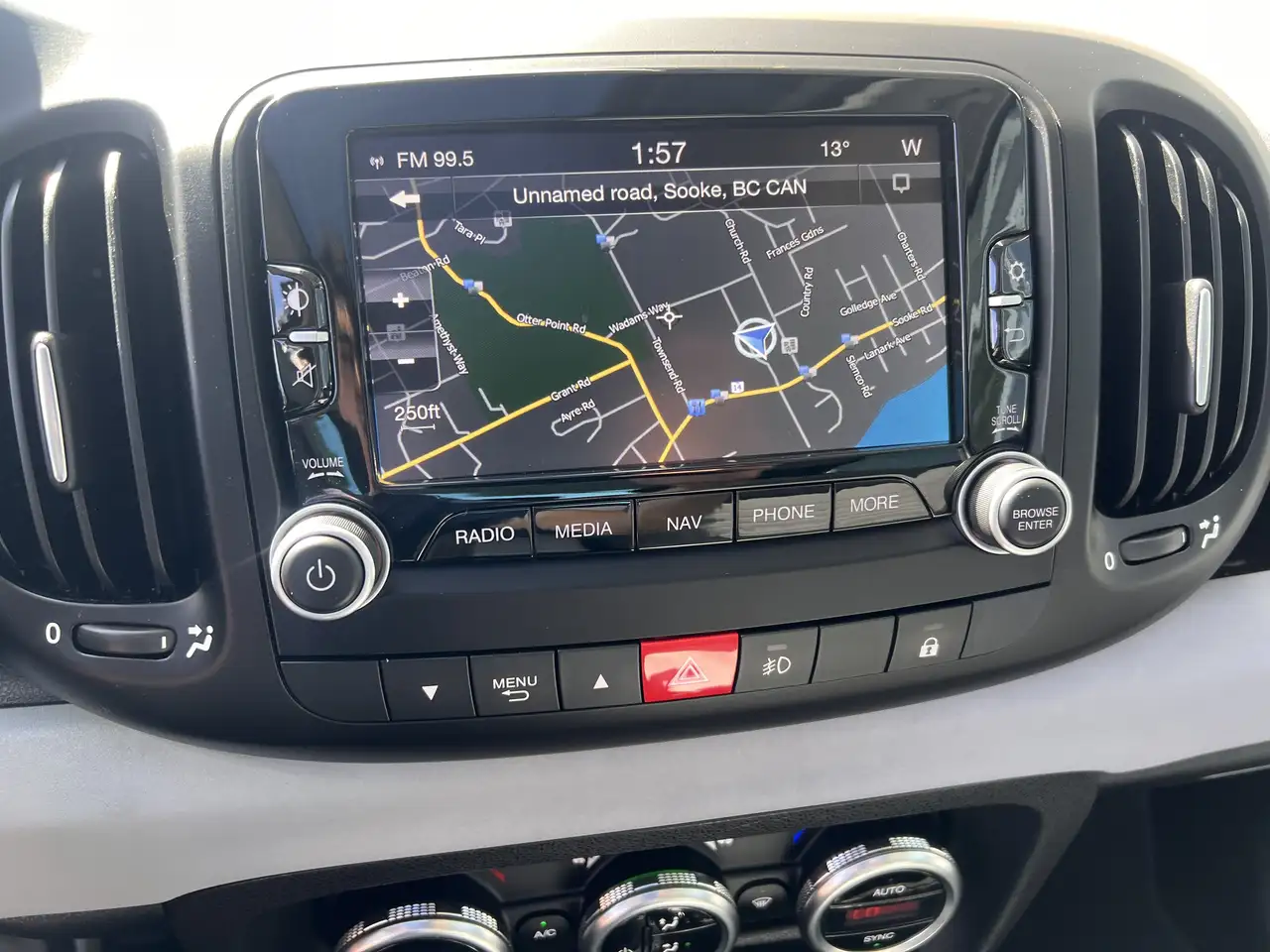 Fiat 500L снимка Fiat 500L
