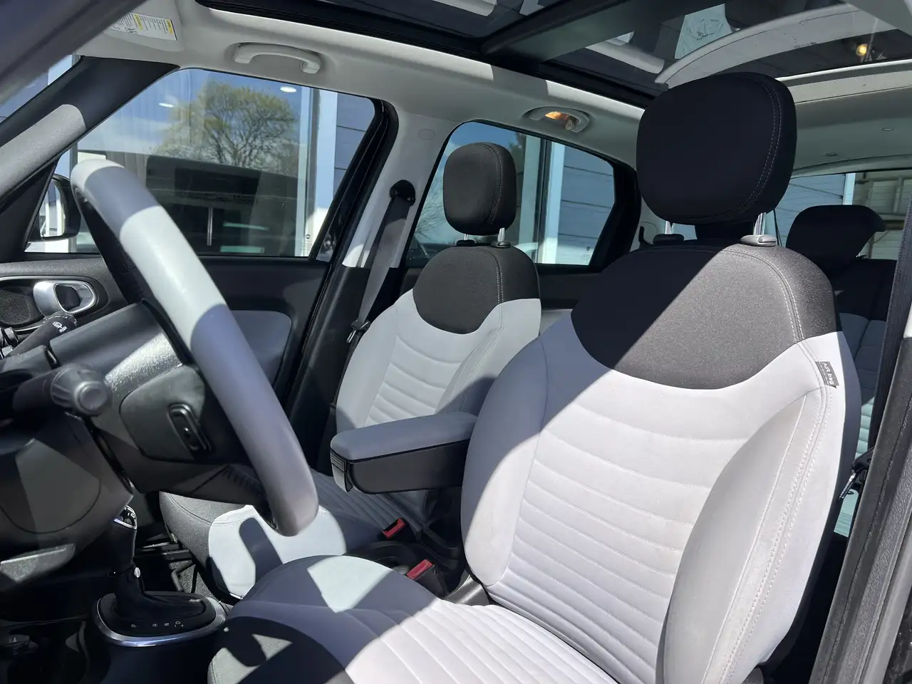 Fiat 500L снимка Fiat 500L