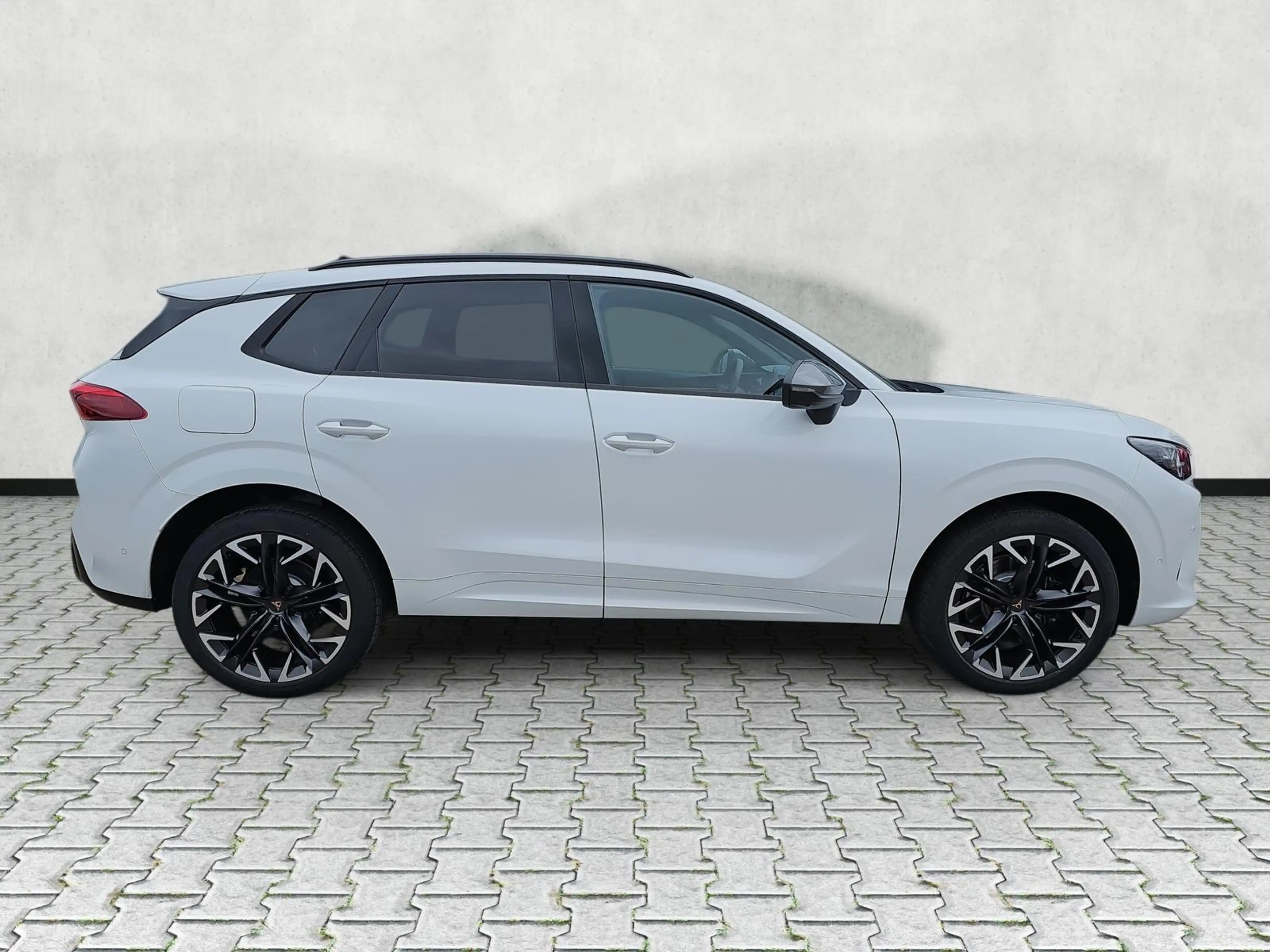 CUPRA Terramar 2.0 TSI 195 kW 4Drive VZ DSG Navi / AHK Pano 19... — photo 8