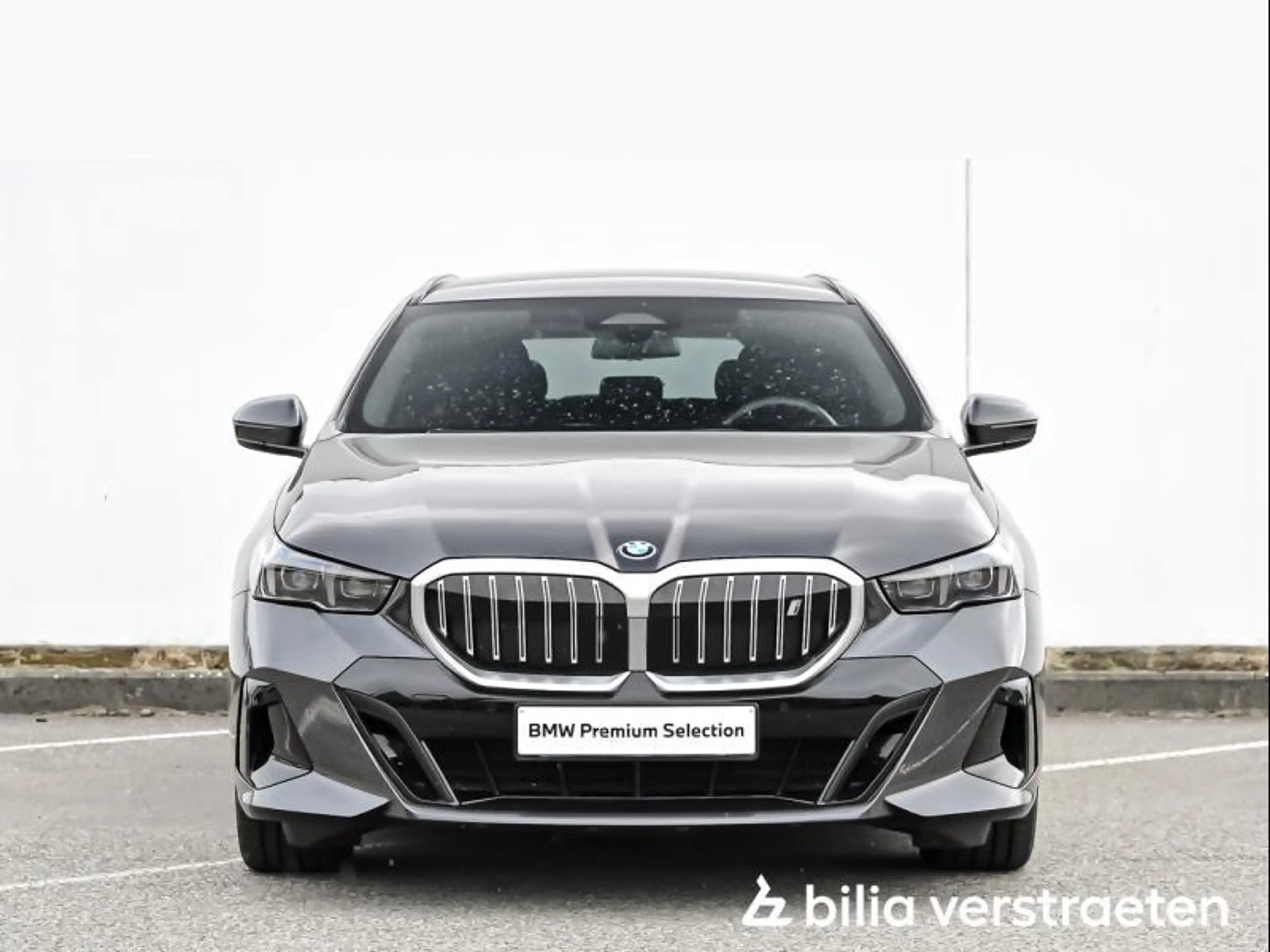 BMW i5 eDrive40 T M-Sport - TRKHK - ACC - ADAP LED — photo 2