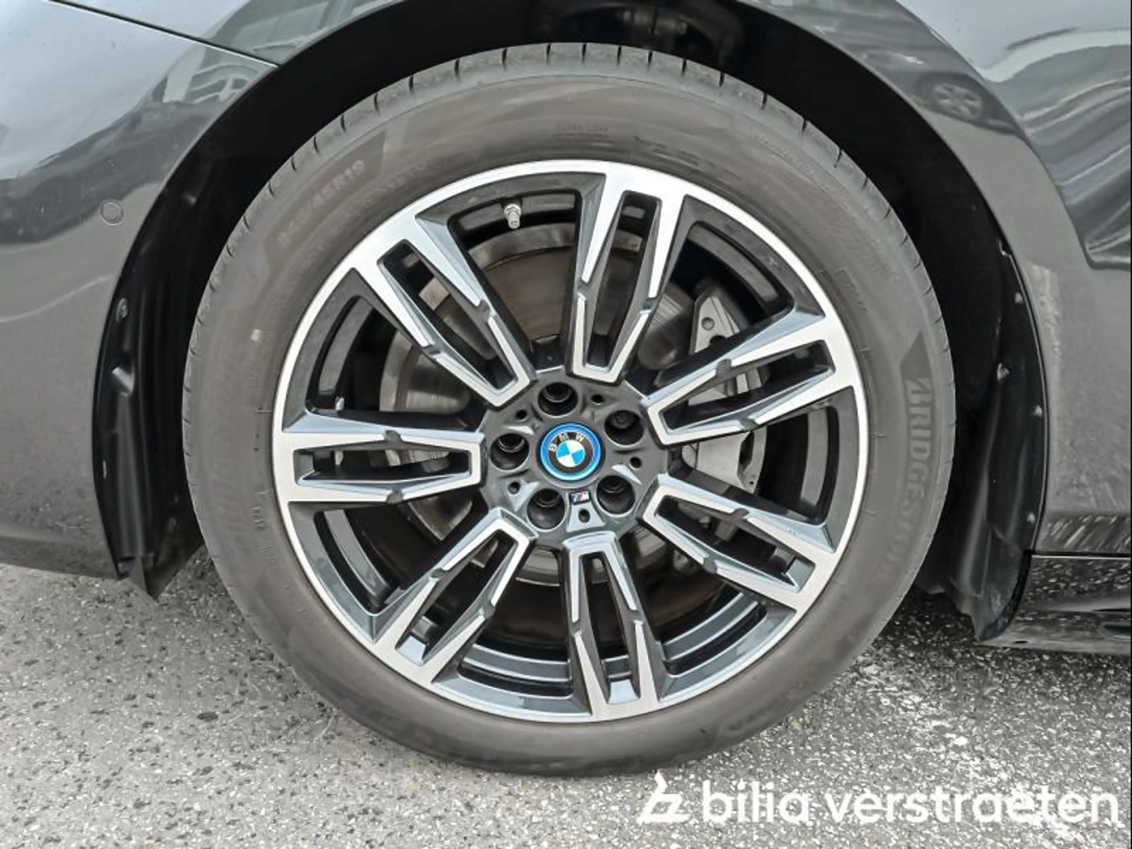 BMW i5 eDrive40 T M-Sport - TRKHK - ACC - ADAP LED — photo 6