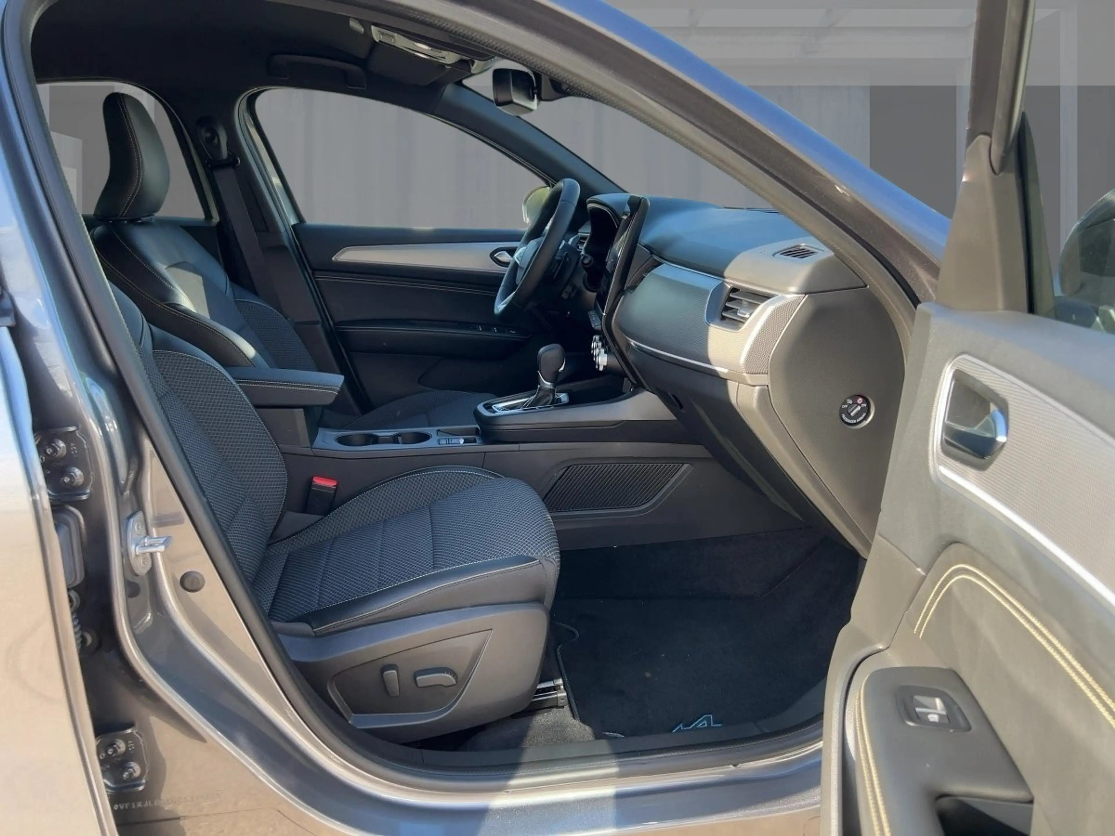Renault Arkana 1.3 TCe 140 TECHNO — photo 8
