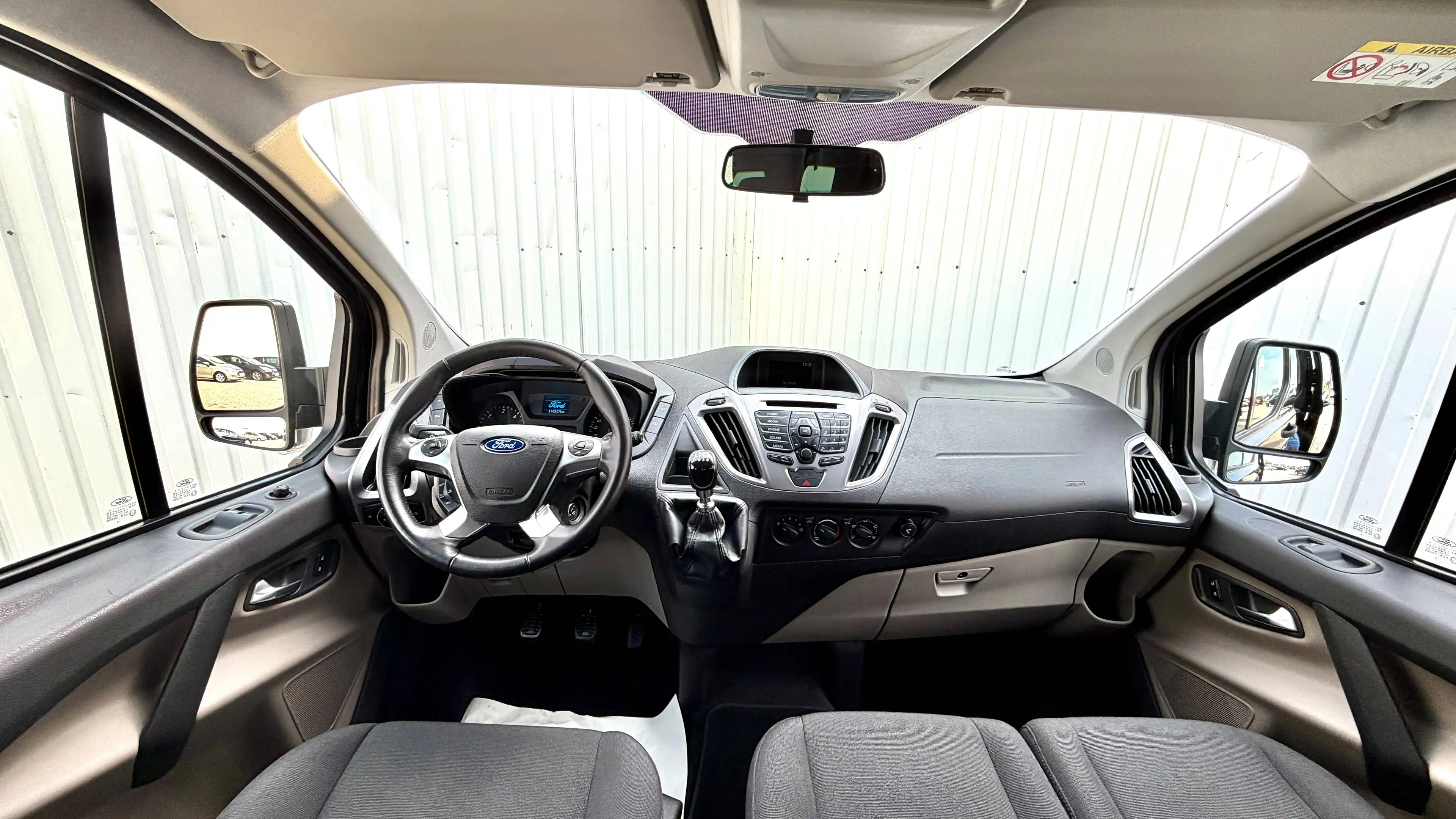 Ford Tourneo Custom 310 L1 Tourneo Trend — photo 9