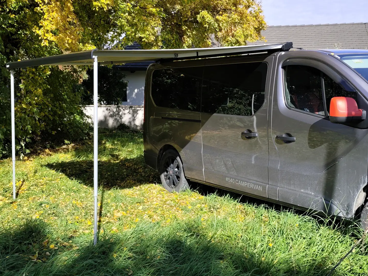 Fiat Talento Talento Panorama 3,0t 1,6 EcoJet Twin-Turbo 145 KR Executive Executive Grau - 1