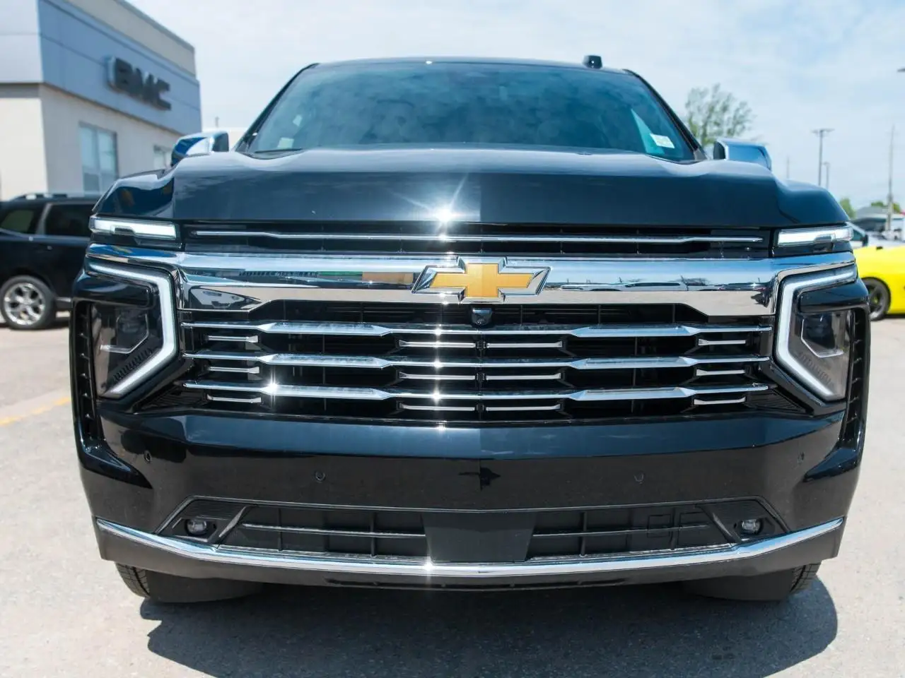 Chevrolet Tahoe снимка Chevrolet Tahoe