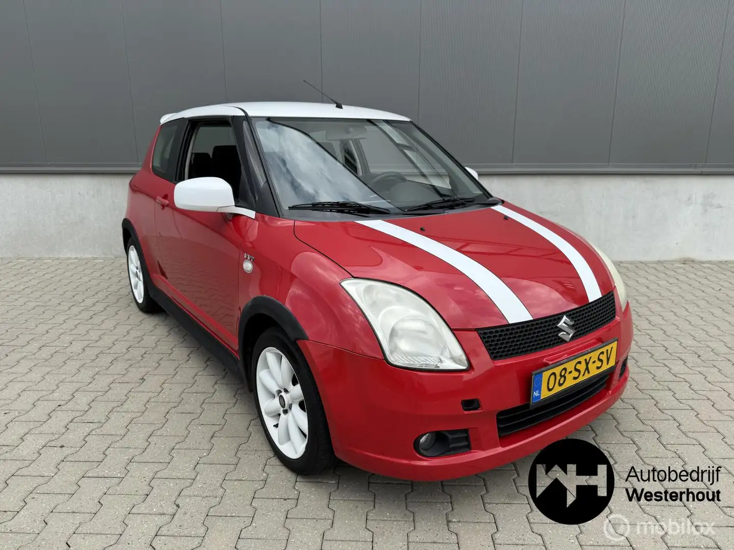 Suzuki Swift 1.5 Exclusive Airco sportvelgen Rouge - 1