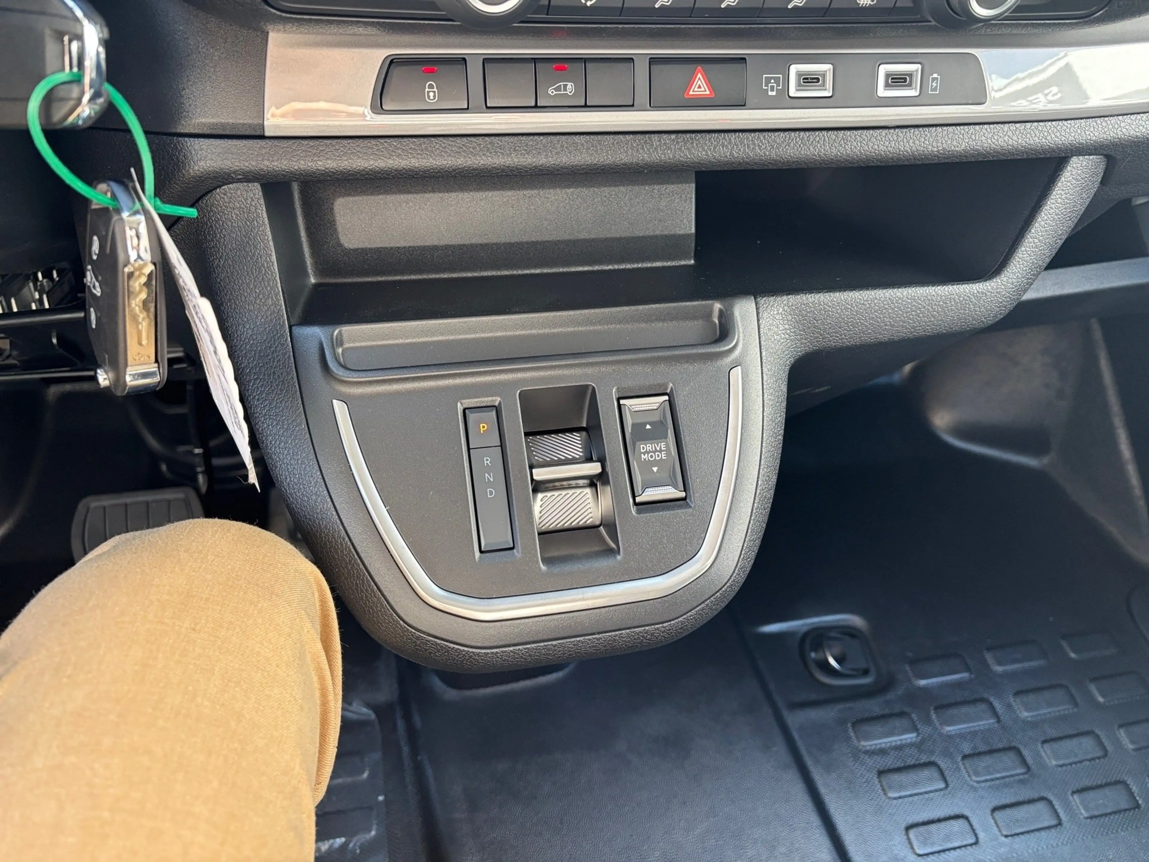 Toyota Proace Electric 75kWh L2 Meister — photo 15